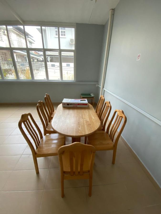 Entire Residential Home•Jia Residences Bkt Serdang沙登温暖的家 Seri Kembangan Bagian luar foto