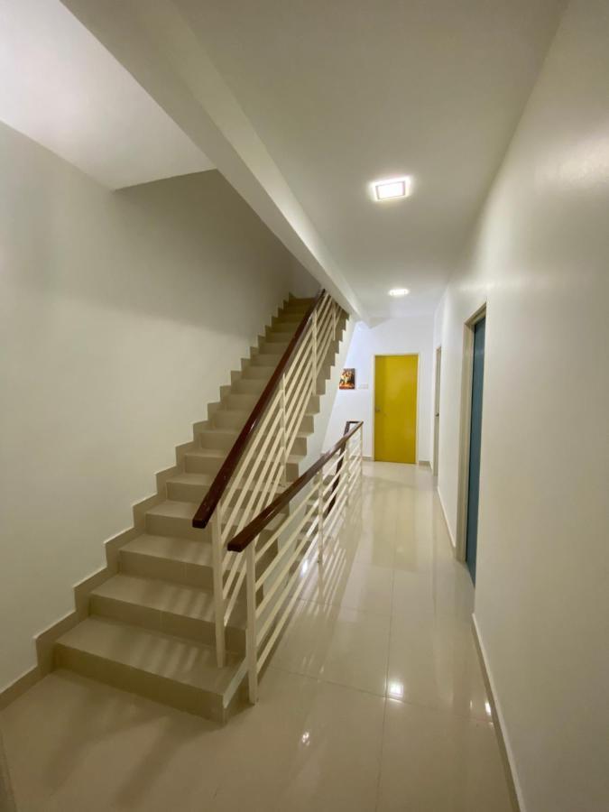 Entire Residential Home•Jia Residences Bkt Serdang沙登温暖的家 Seri Kembangan Bagian luar foto