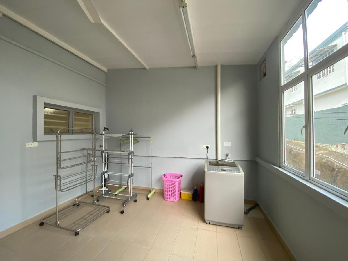 Entire Residential Home•Jia Residences Bkt Serdang沙登温暖的家 Seri Kembangan Bagian luar foto